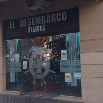 Local comercial con renta en Flores
