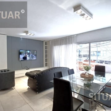 OPORTUNIDAD Piso 4 Ambientes amoblado con balcón, parrilla, 2 patios y cochera en Belgrano