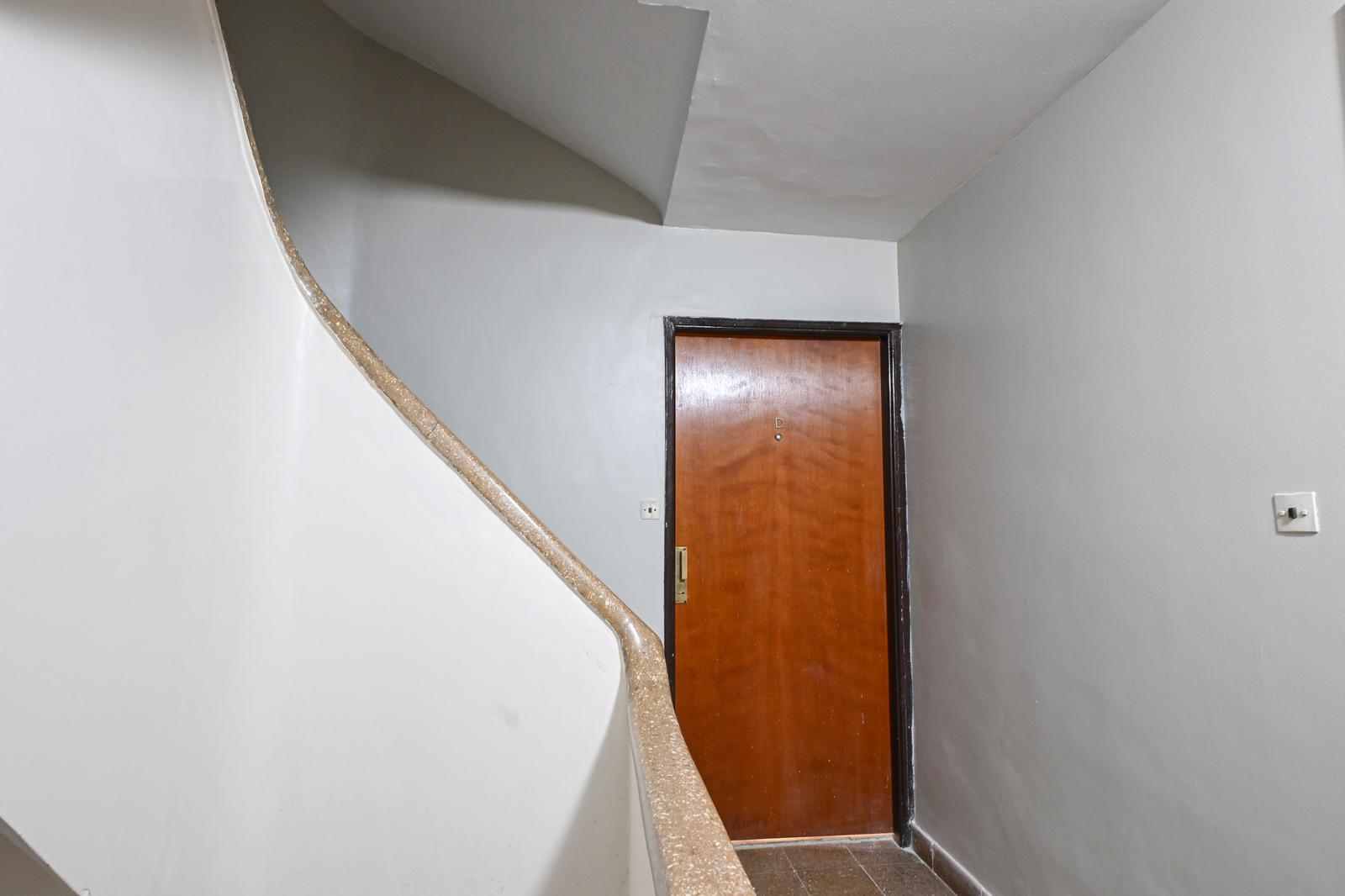 Puerta del dpto.