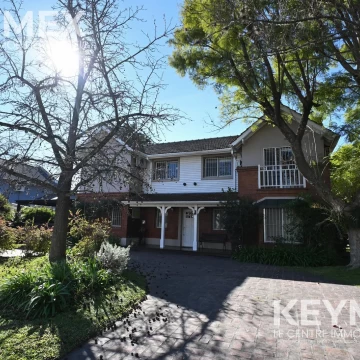Venta casa de 5 ambientes en Saravi, Pilar