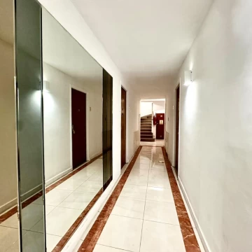 1787081227.jpg