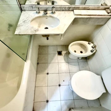 1787081234.jpg