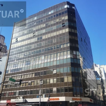 ALQUILER DE OFICINA  A METROS  DEL OBELISCO