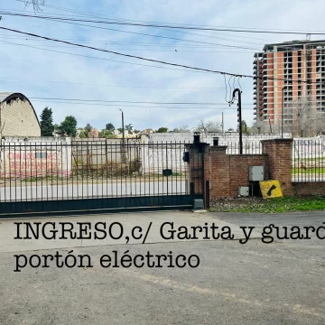 Terreno comercial en Villa Siburu