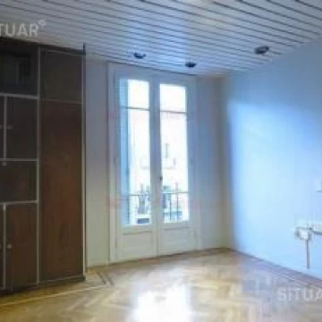 ALQUILER DEPARTAMENTO 5 AMBIENTES EN SAN NICOLAS.