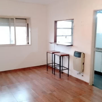 VENTA DEPARTAMENTO 2 AMB EN CIUDADELA