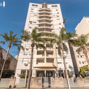 VENTA DEPARTAMENTO 2 AMBIENTES EN RAMOS MEJIA CON GRAN BALCON