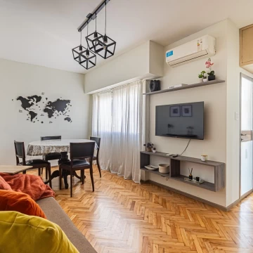 Venta Departamento 2 Ambientes Remodelado a Nuevo en San Telmo