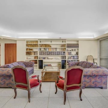 Departamento en venta en Recoleta Living y comedor Toilette con ducha 2 dormitorios 1 baño Cochera
