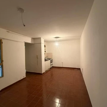 Departamento en Alquiler de 1 Dormitorio en Barrio Centro