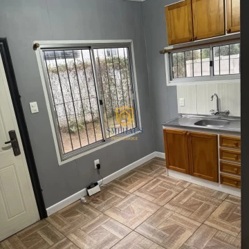 Casa en alquiler en El Pinar con 1 dormitorio