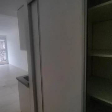 1787163158.jpg