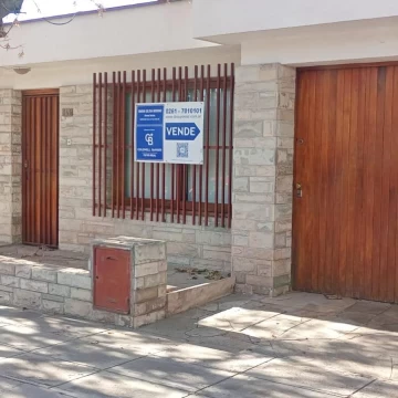 Casa en Godoy Cruz, Barrio Decavial