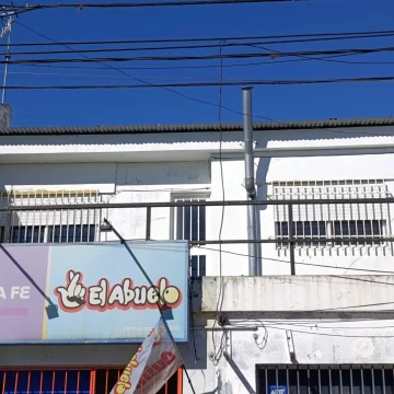 CASA ALQUILER EN PLANTA ALTA