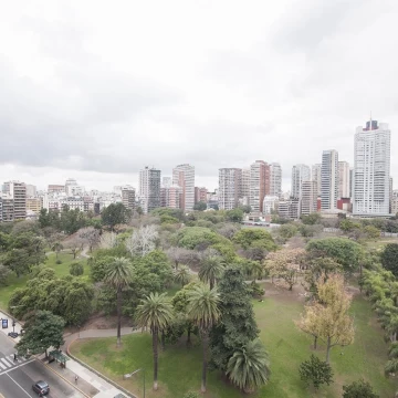 Piso de categoria 3 dormitorios con cochera - Alquiler - Parque Las Heras