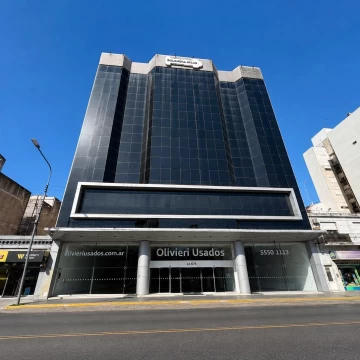 Local en ciudadela av rivadavia 670m2