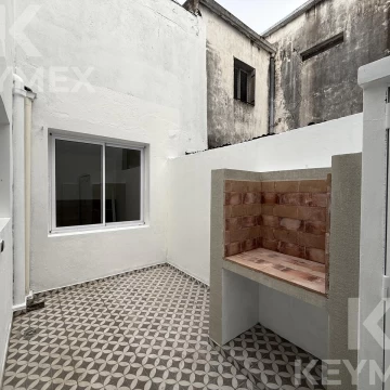 PH en Venta la plata 1 dormitorio con patio y parrilla