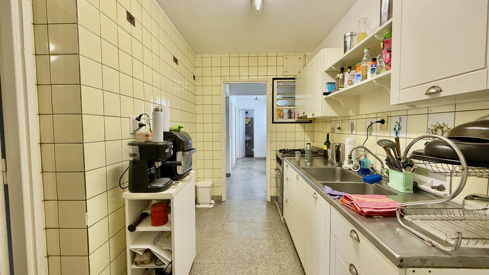 Departamento en venta de 2 dormitorios + comodín con balcón | Paraguay y San Luis