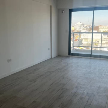 Departamento con radiadores en venta de 4 ambientes  - Villa Devoto
