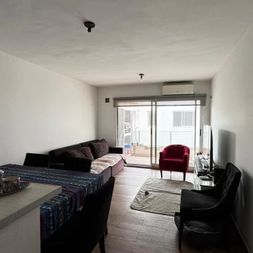 Departamento en alquiler 2 ambientes con balcón y parrilla – Victoria, San Fernando