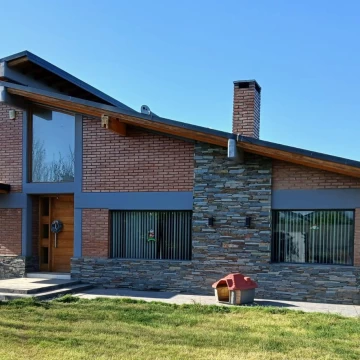 Casa quinta en venta en Cuadro Benegas - San Rafael