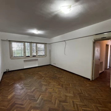 Departamento en alquiler - 2 hab. calle San Lorenzo al 50 1er Piso