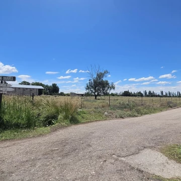 Terreno de 1.5 has. en esquina en Las Paredes - San Rafael, Mendoza