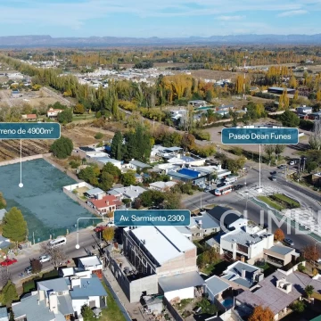 Lote Comercial de 4.900 m2 en Av. Sarmiento a mts de Paseo Dean Funes - San Rafael, Mendoza