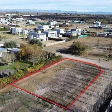 Lote en Venta en esquina, en Barrio Nevado Golf Club - San Rafael, Mendoza