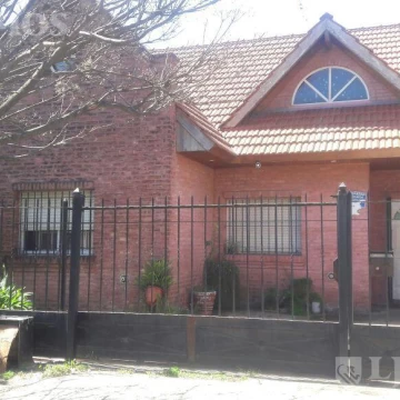 Casa en Pilar Centro