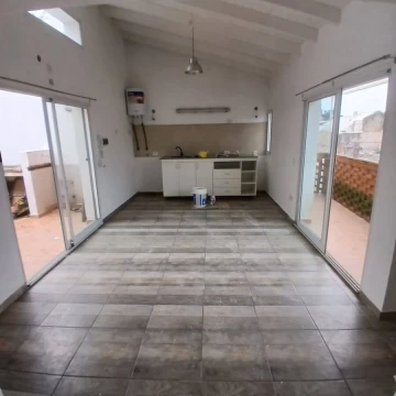 CASA PLANTA DE 1 DORMITORIO