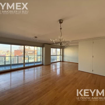 Alquiler 4 Ambientes con Cochera | Av. Pedro Goyena | Piso 12 con Palier Privado