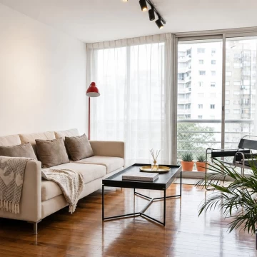Alquiler apartamento amoblado de 1 dormitorio al frente en Punta Carretas