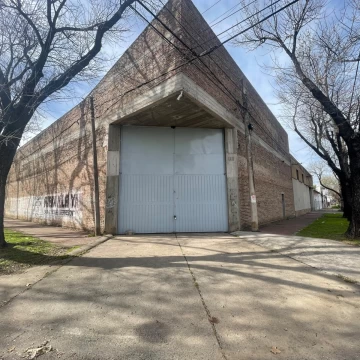 Darragueira 969 - Nave Industrial 1.145 m2 en VENTA