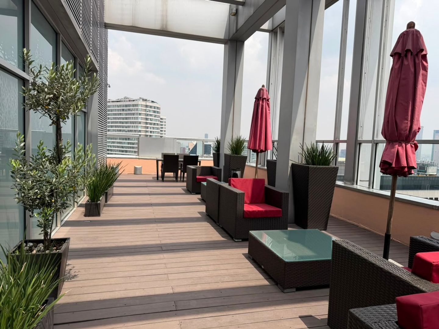 skylounge.jpeg