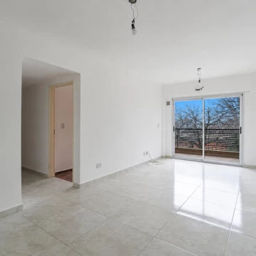 Venta Departamento 2 ambientes con balcon y SUM en Floresta
