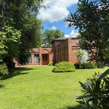 VENTA - Casa 5 ambientes en El Moro a 1 hora de Capital — Lote 2.339 m² — Nuevo valor
