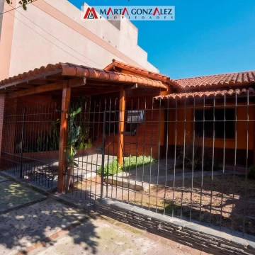 Casa 3 ambientes Ramos Mejia venta