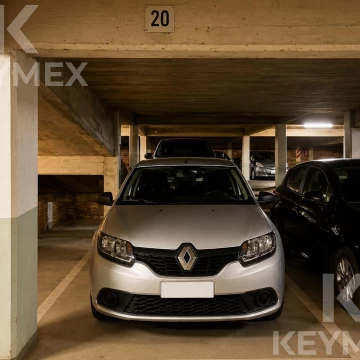 Cochera cubierta a la venta - La Plata