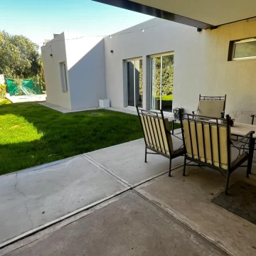 Casa en Venta - Barrio Terruños de Araoz II - Calle Araoz