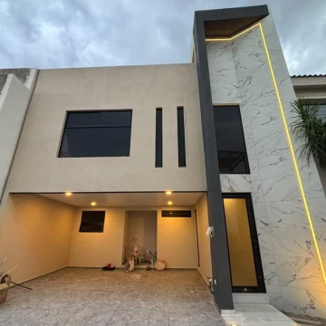 CASA EN VENTA EN FRACCIONAMIENTO ARBORETO, ZONA FORJADORES