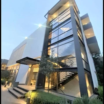 PEDREGAL, EXCLUSIVAS CASAS CON  CLUB Y DOBLE SEGURIDAD