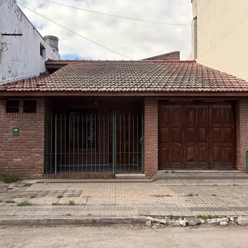 Casa de 2 dormitorios en venta, Tolosa