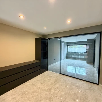ALQUILER OFICINA VILLA BOSCH