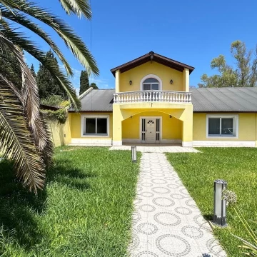 VENTA-CASA-QUINTA- VILLA ROSA-PILAR