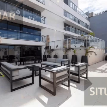 Deco Recoleta by Armani Casa Alquiler Penthouse temporal amoblado con terraza y piscina