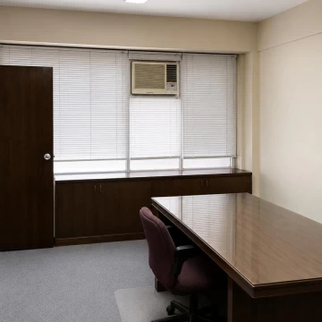 Venta Oficina con Cochera en Zona Centro