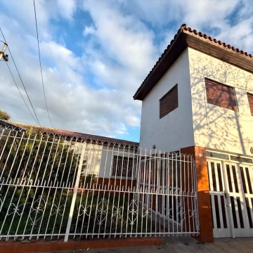 Casa 6 abientes en Venta Hudson Barrio Maritimo