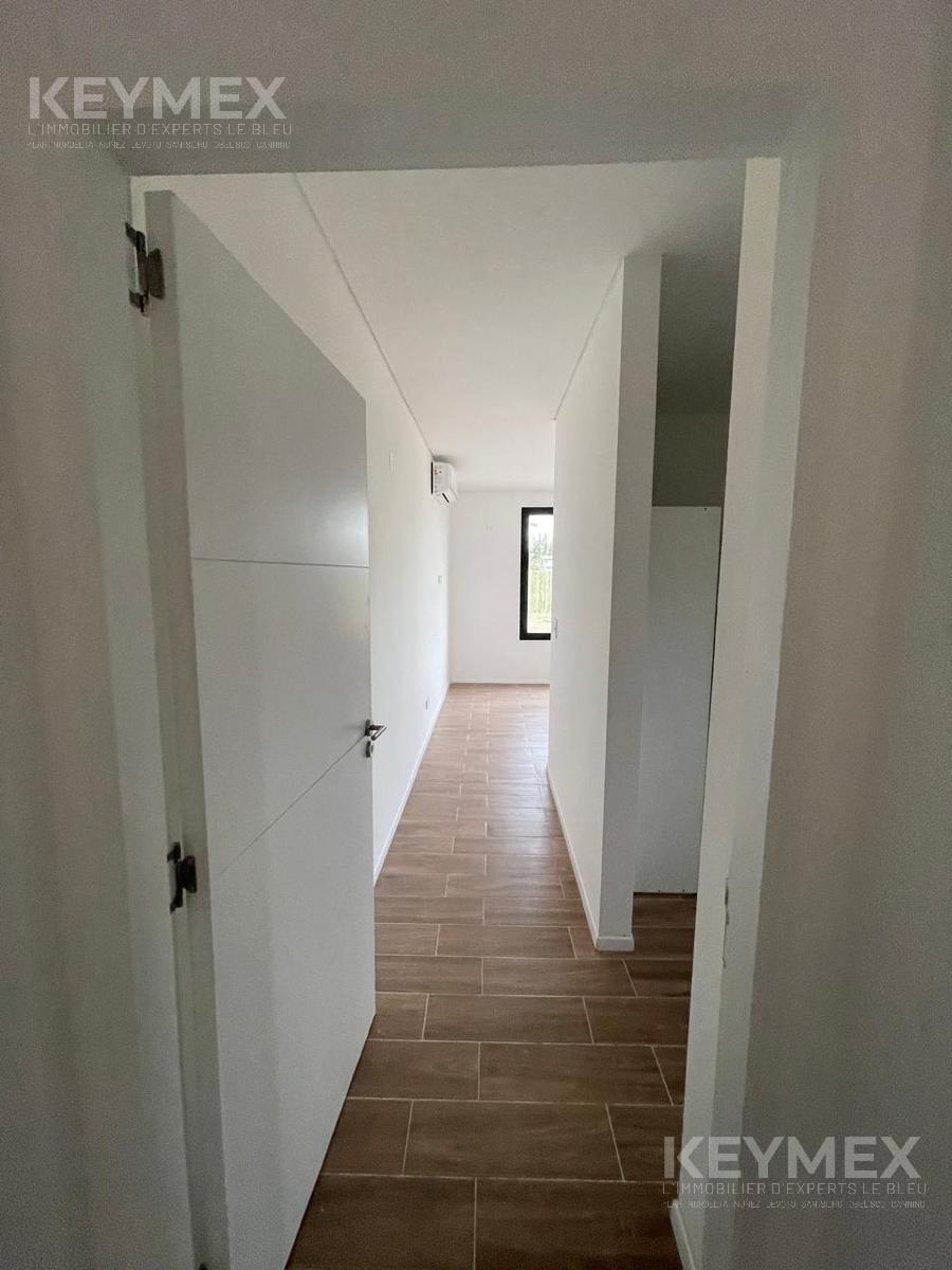 pasillo a cuartos