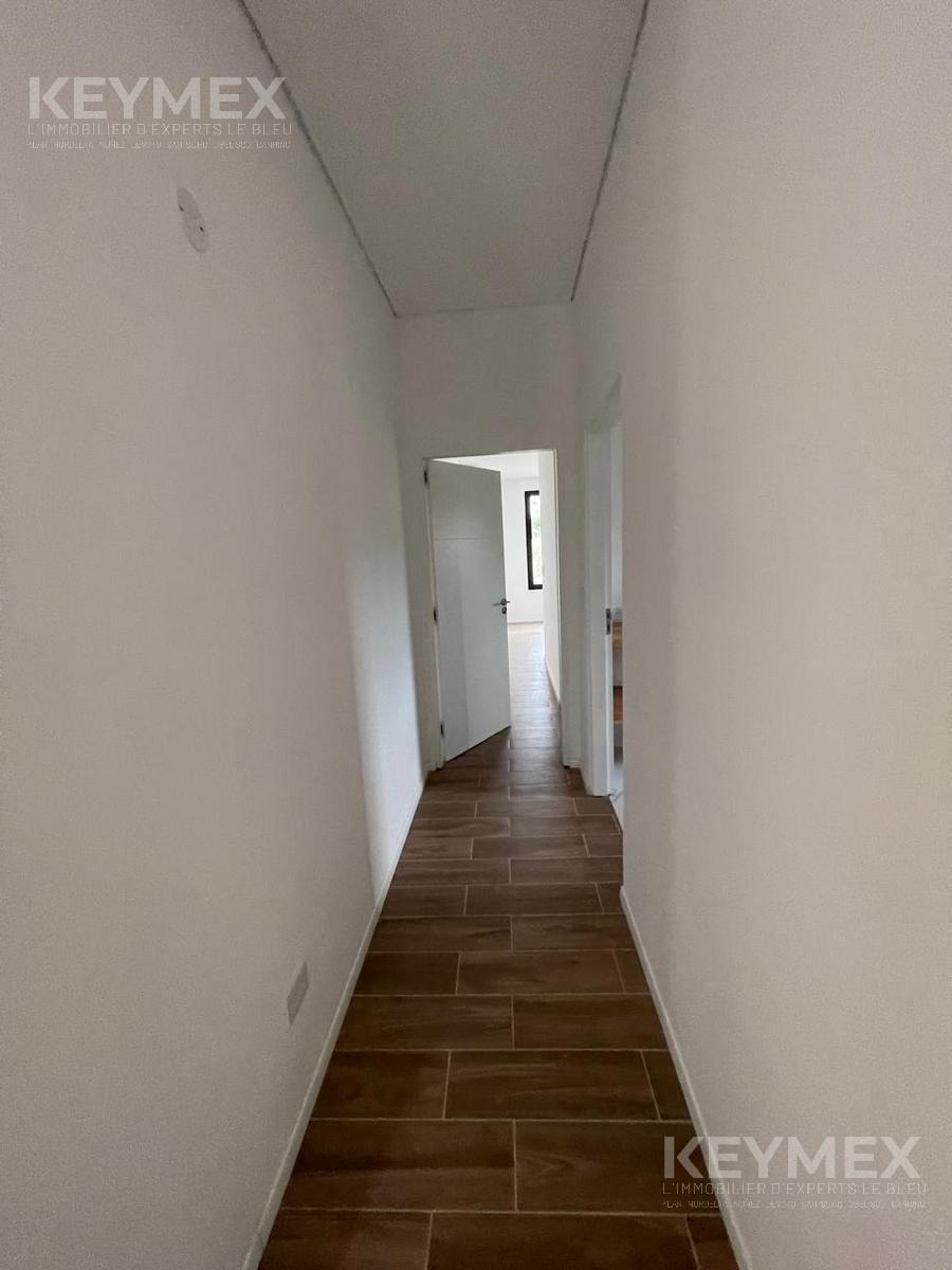 hall distribución